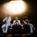Reik hizo del Movistar Arena un verdadero enjambre de emociones, nostalgia y romance